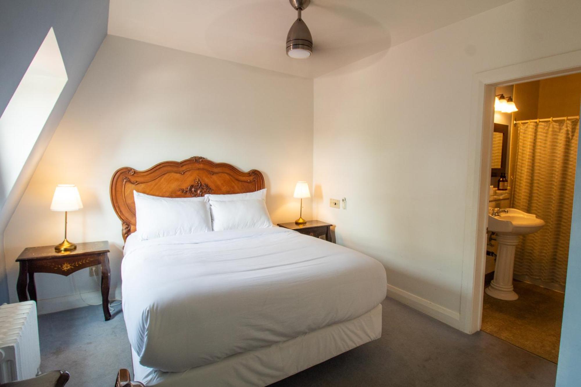 Hochelaga Inn Кингстън Стая снимка