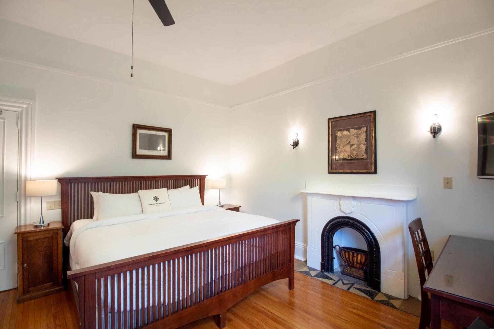 Hochelaga Inn Кингстън Стая снимка