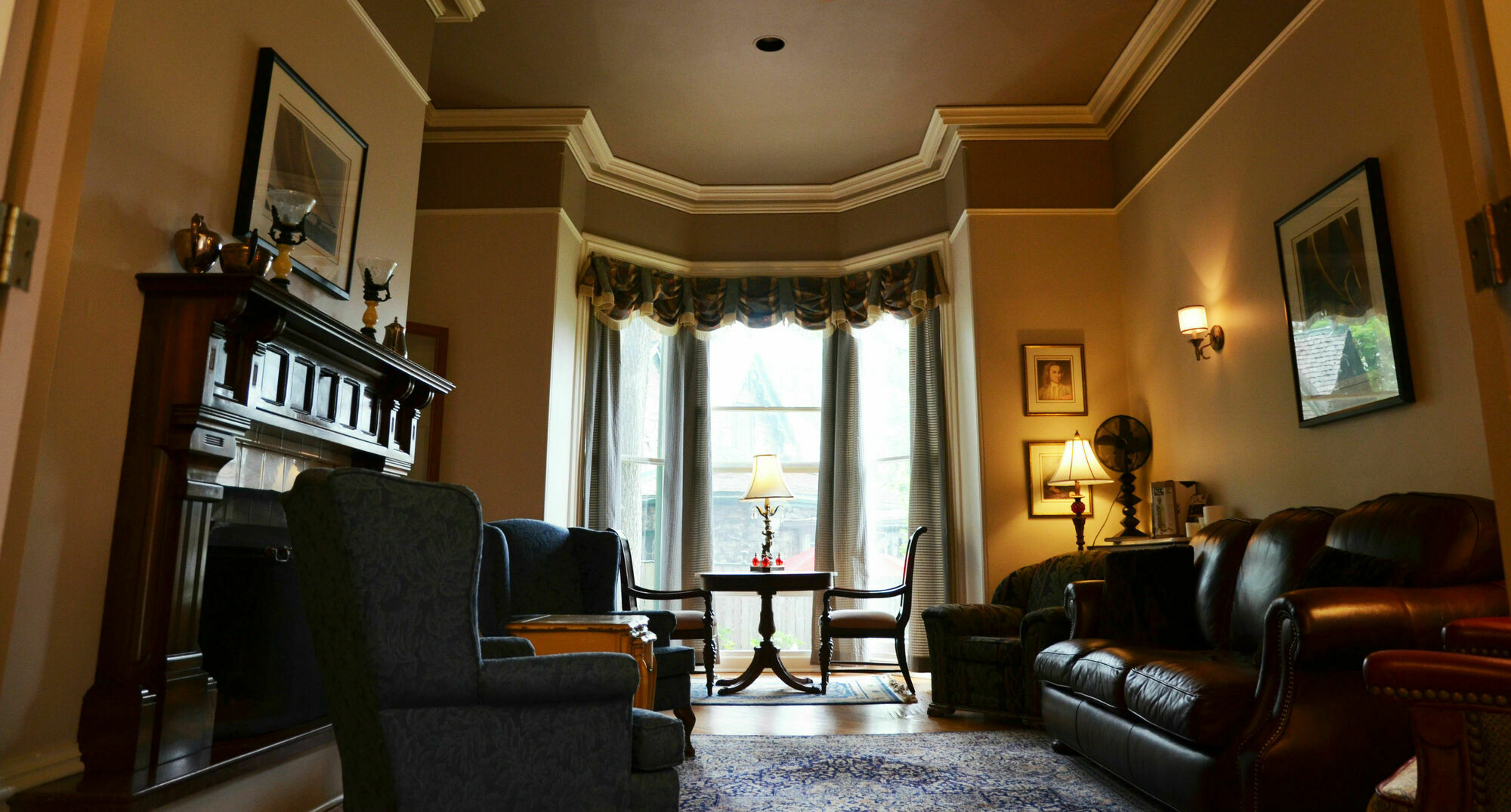 Hochelaga Inn Кингстън Екстериор снимка